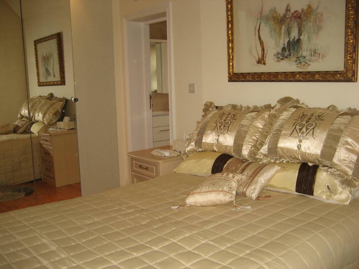 Tali'S House London Bagian luar foto